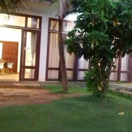 Hi Win Hotel Chilaw Luaran gambar