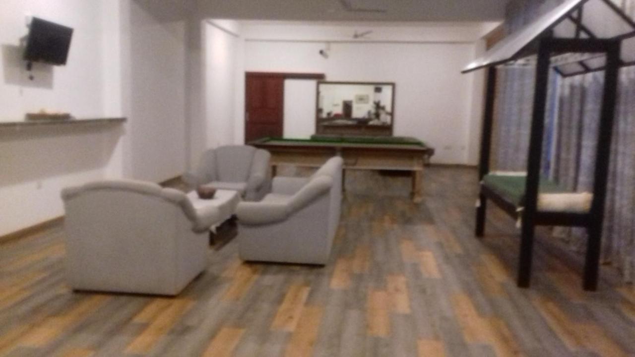 Hi Win Hotel Chilaw Luaran gambar