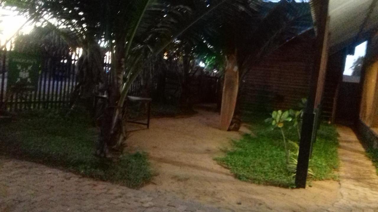 Hi Win Hotel Chilaw Luaran gambar